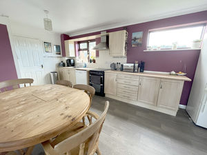 Photo 15- click for photo gallery